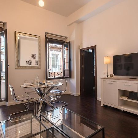 Apartamento Puerta Real - Free Parking Sevilla Exterior foto