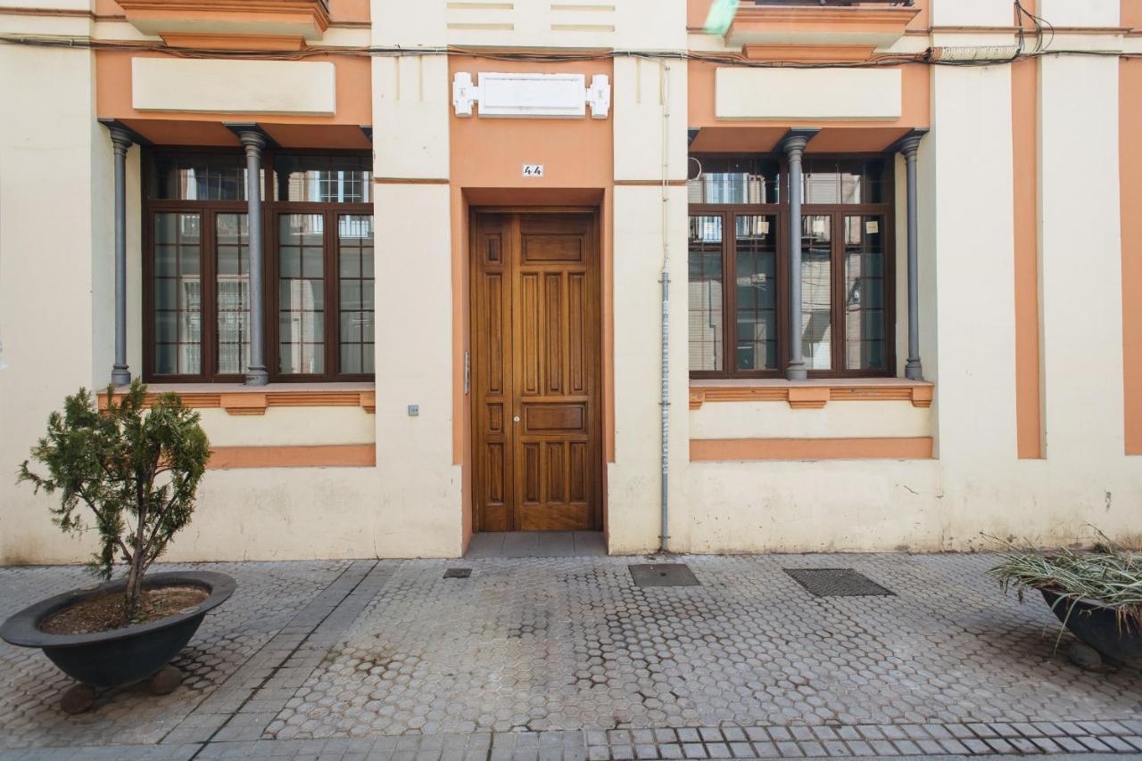 Apartamento Puerta Real - Free Parking Sevilla Exterior foto