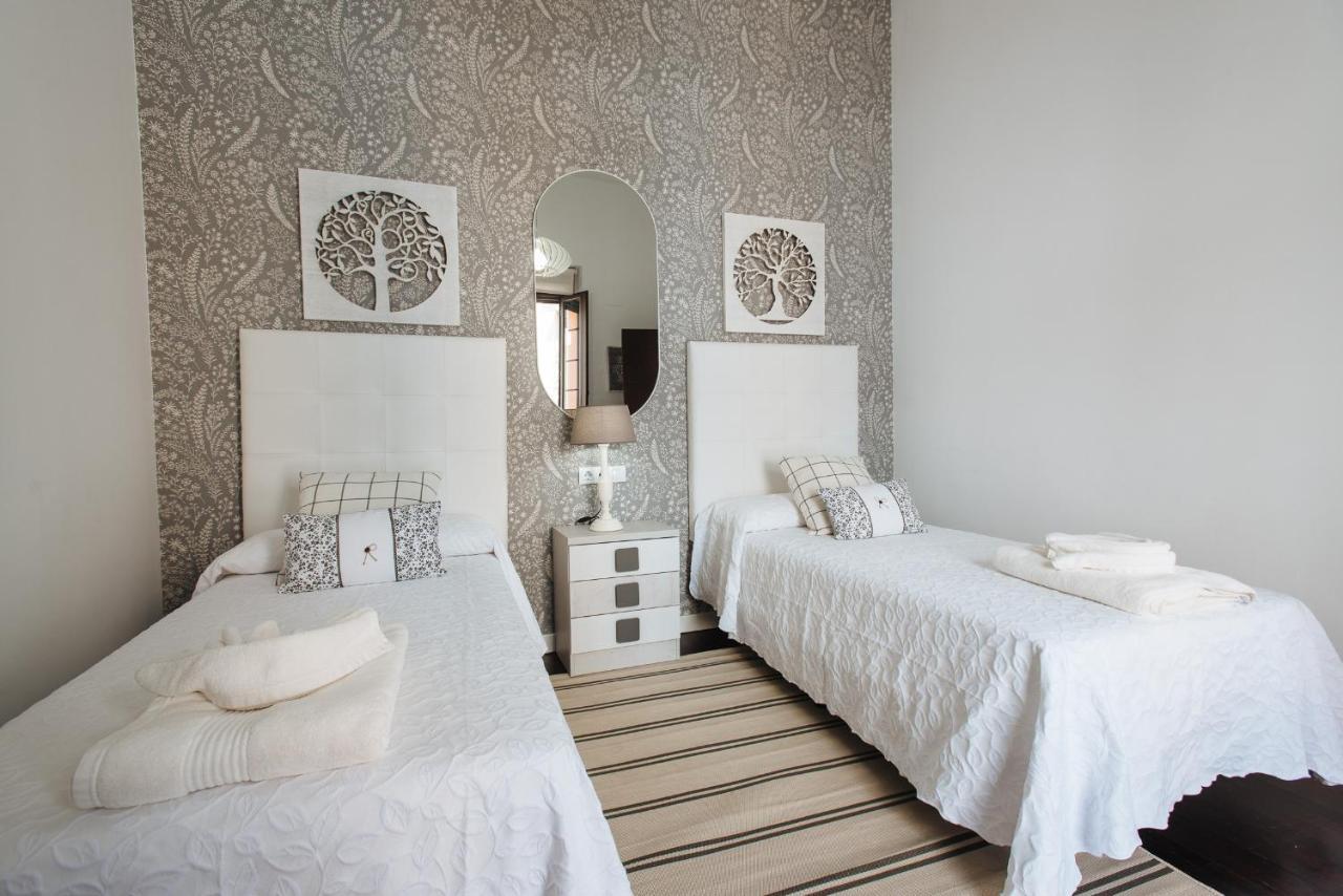 Apartamento Puerta Real - Free Parking Sevilla Exterior foto