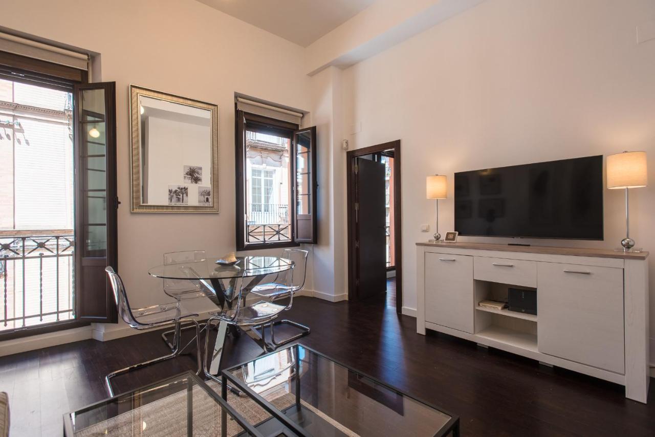 Apartamento Puerta Real - Free Parking Sevilla Exterior foto